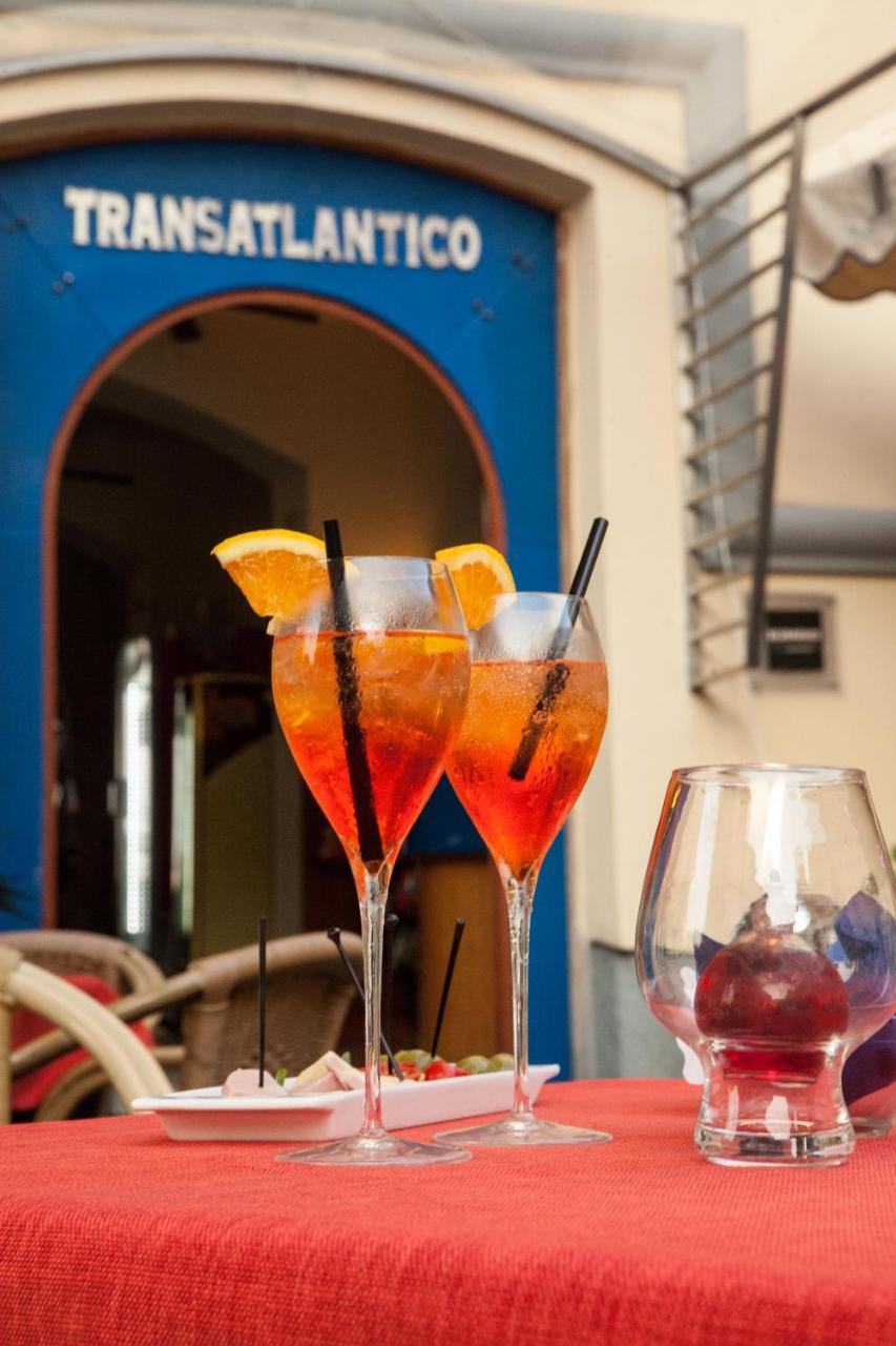 Transatlantico Hotel Naples Luaran gambar